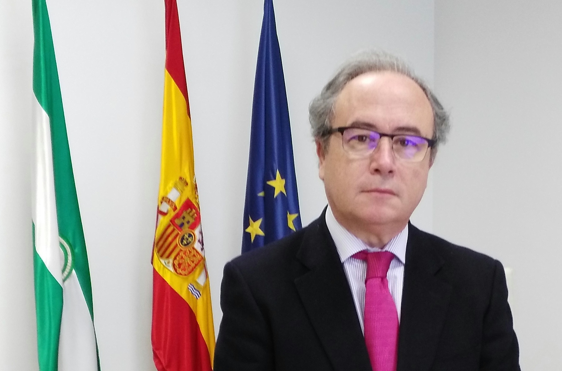 Antonio Díaz Córdoba, nace en Córdoba en el año 1958, es licenciado en Derecho por la Universidad de Córdoba. Desde 1985, es el Secretario general de la Confederación de Empresarios de Córdoba. (Imagen: Córdobapedia).